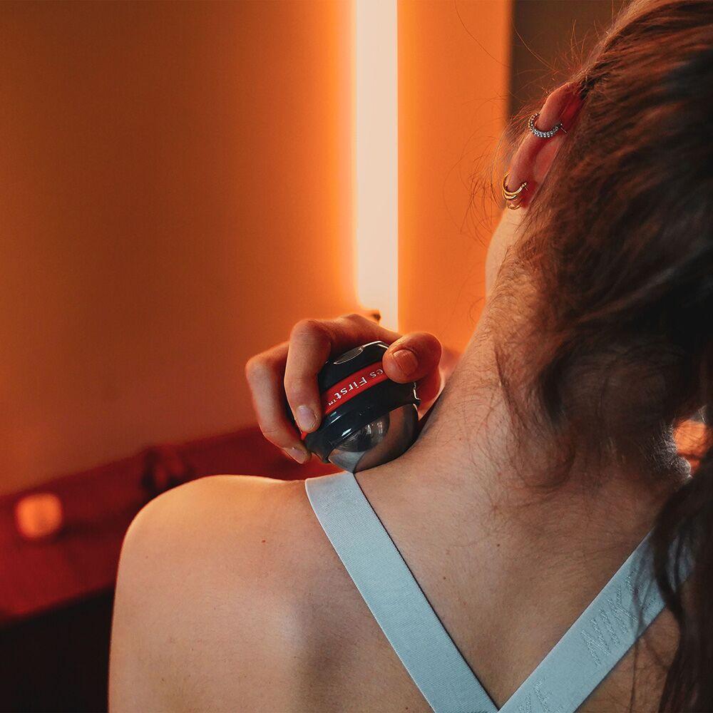 Knotty Tiger ICE is effective for the neck, shoulders, pecs, biceps, triceps, arms, hips, and other small muscles that benefit from the combination of deep pressure and cooling relief.
